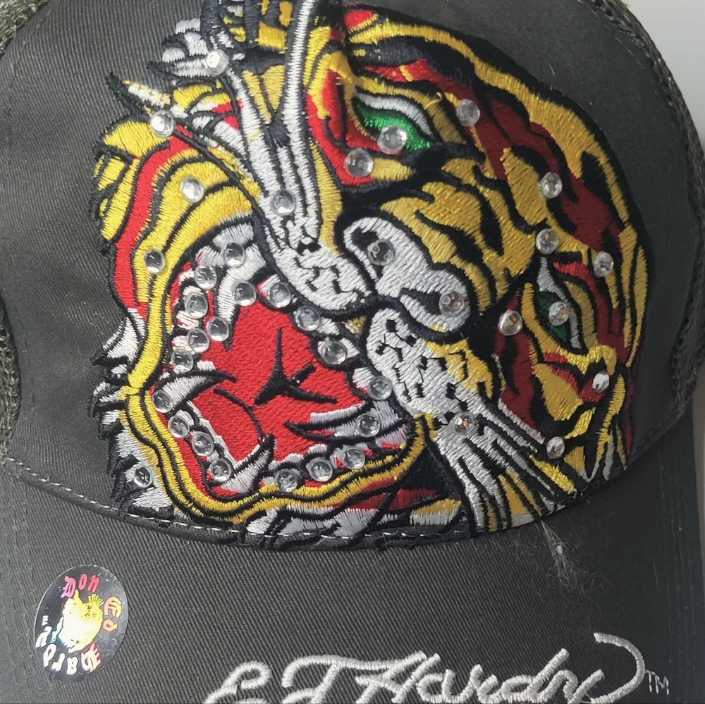 Ed Hardy Green Hat with Vibrant Embroidery Nwt